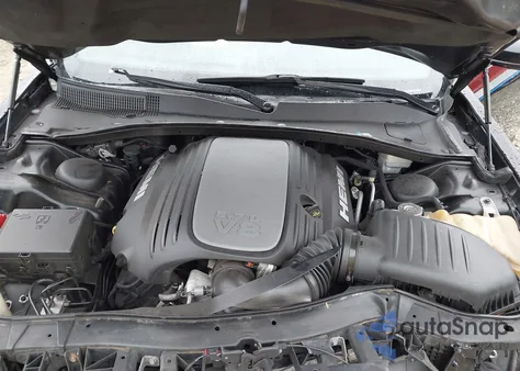2012 Chrysler 300 S V8 from USA, damaged, VIN 2C3CCADT0CH315559